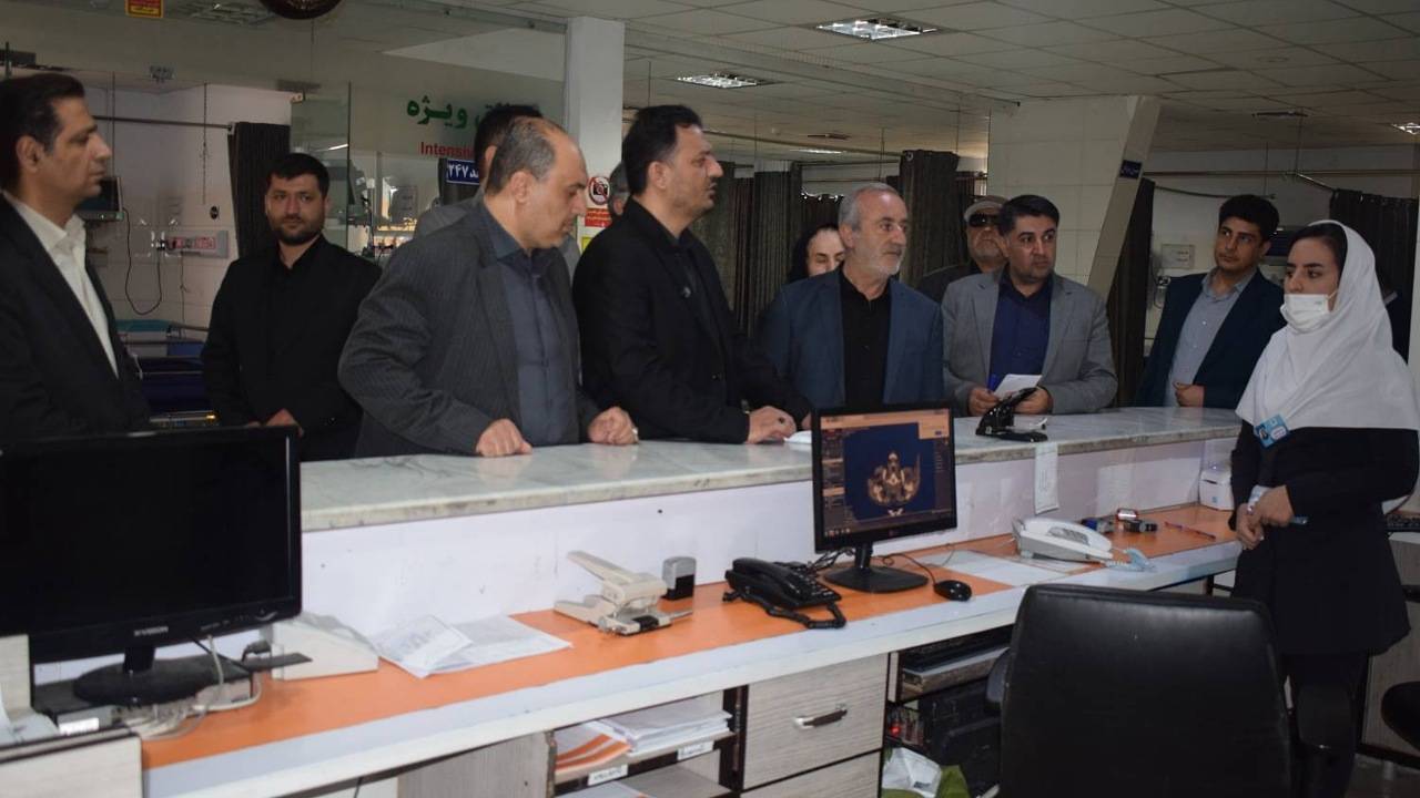 بازرس کل استان کردستان از بیمارستان قروه بازدید سرزده کرد