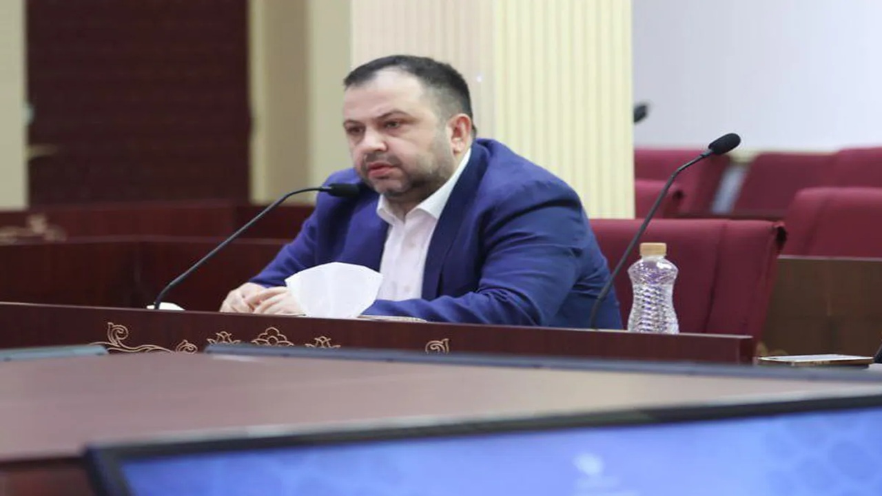 پیروزی غرورآفرین چادرملو مقابل پرسپولیس؛ بابایی: حق به حقدار رسید