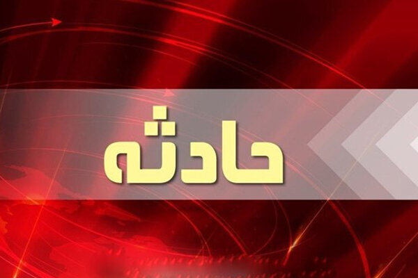 آتش‌سوزی گسترده در لندینگ‌کرافت حامل خودرو در اسکله قشم