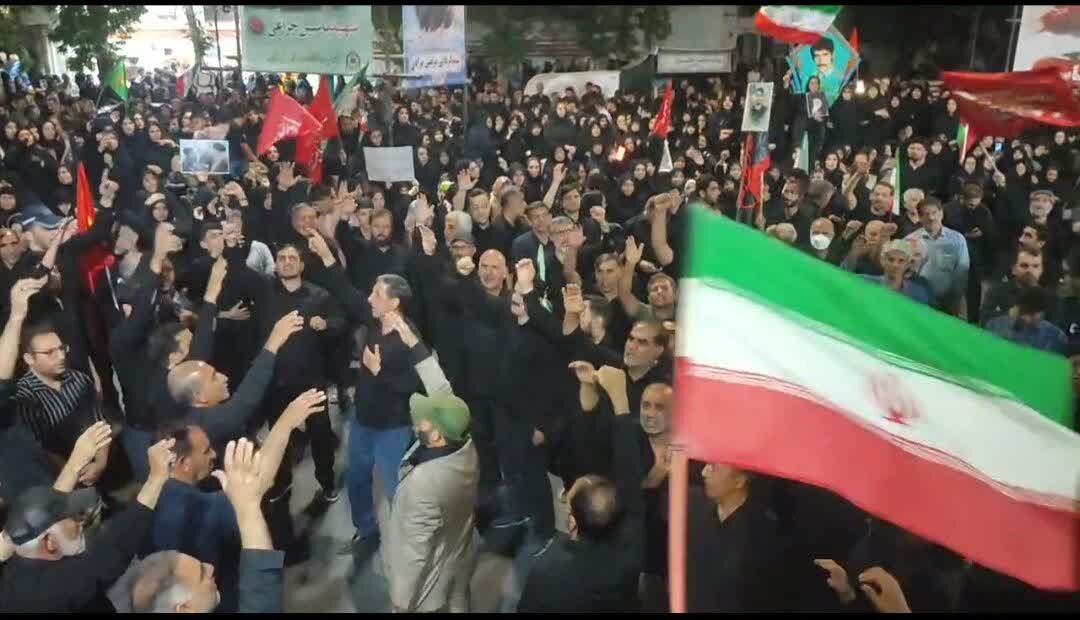 تجمع مردمی در خیابان انقلاب خرم‌آباد؛ تصاویر و ویدئوها منتشر شد