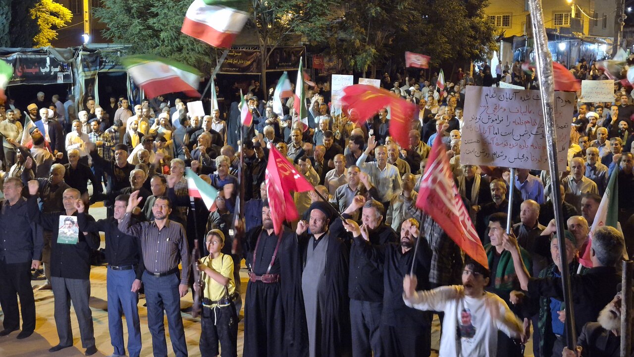 تداوم قرارهای شبانه در یاسوج؛ حمایت مردم از جبهه مقاومت ادامه دارد