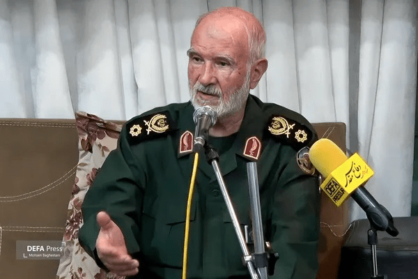 سردار اسدی: نابودی «شیطان بزرگ» صبر می‌خواهد / از رویارویی زمینی با آمریکا استقبال می‌کنیم