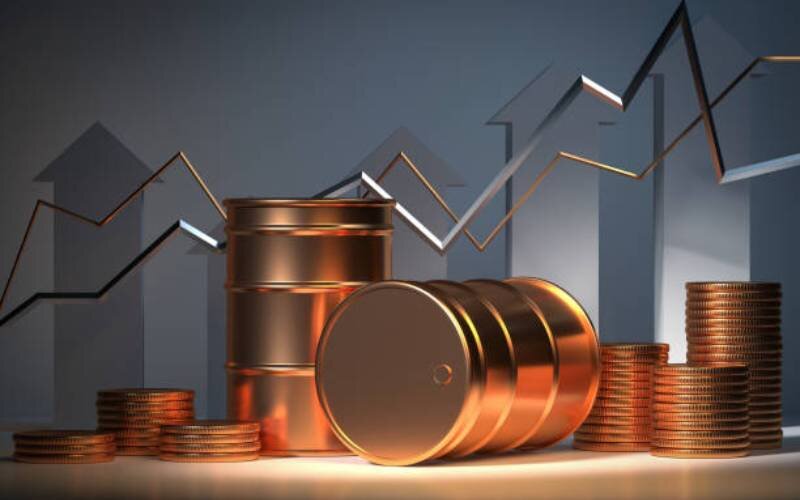 بازار نفت در مسیر نوسان؛ برنت پس از لمس مرز ۱۰۰ دلار عقب‌نشینی کرد