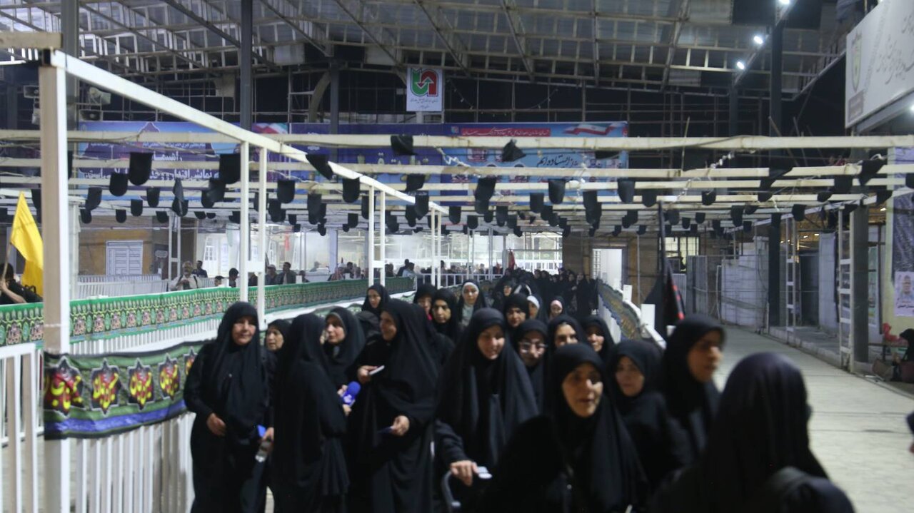 افزایش چشمگیر تردد زائران اربعین از مرز مهران؛ ۳۴ هزار نفر در نیم‌روز عبور کردند