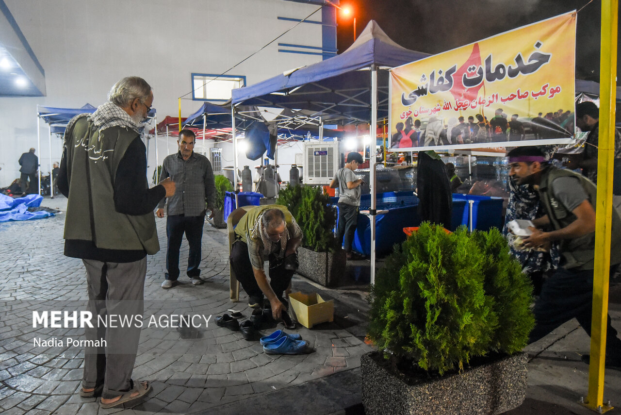 آغاز خدمت‌رسانی موکب اوقاف زنجان به زائران اربعین در مرز خسروی