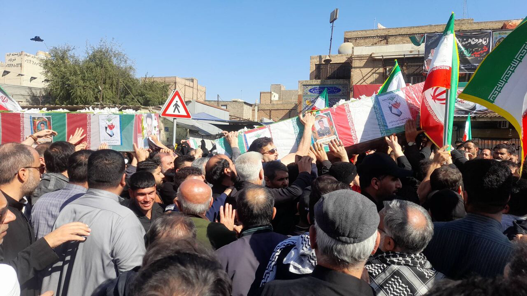 اهواز در سوگ چهار شهید ارتش؛ پیکرهای مطهر به خاک سپرده شد
