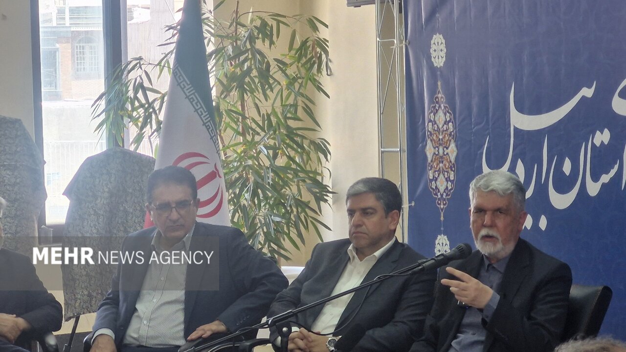 صالحی: تبادلات فرهنگی ایران و آذربایجان امنیت ملی را تقویت می‌کند