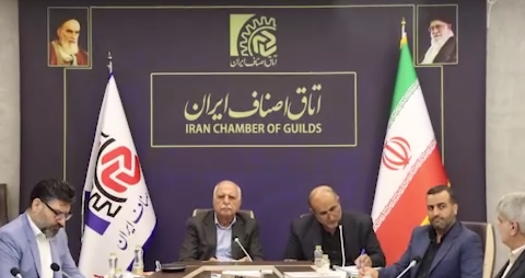 نشست مشترک اتاق اصناف و بسیج اصناف؛ پیگیری تأخیر ۱۵ روزه در پرداخت کالابرگ و مالیات فروشگاه‌های زنجیره‌ای