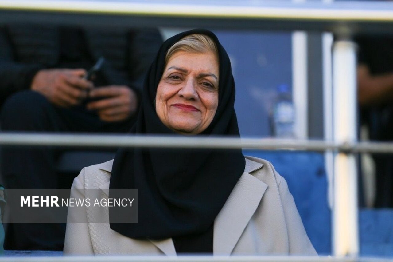 تکلیف قلعه‌نویی در تیم ملی همچنان نامشخص؛ تصمیم‌گیری به هفته‌های آینده موکول شد