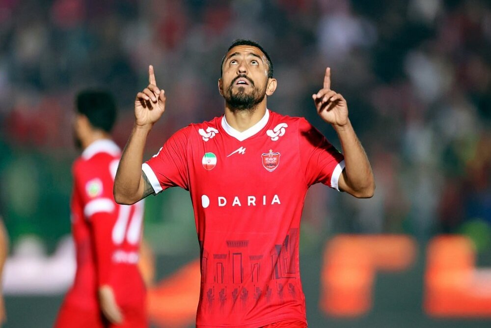 جدایی کاظمیان از پرسپولیس پس از یک فصل حضور