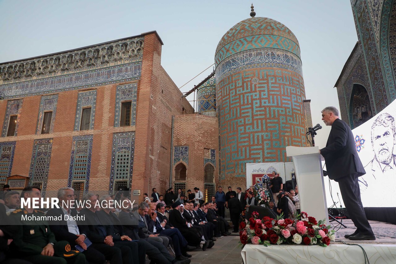 گرامیداشت روز ملی شیخ صفی‌الدین اردبیلی با حضور وزیر فرهنگ در مجموعه میراث جهانی