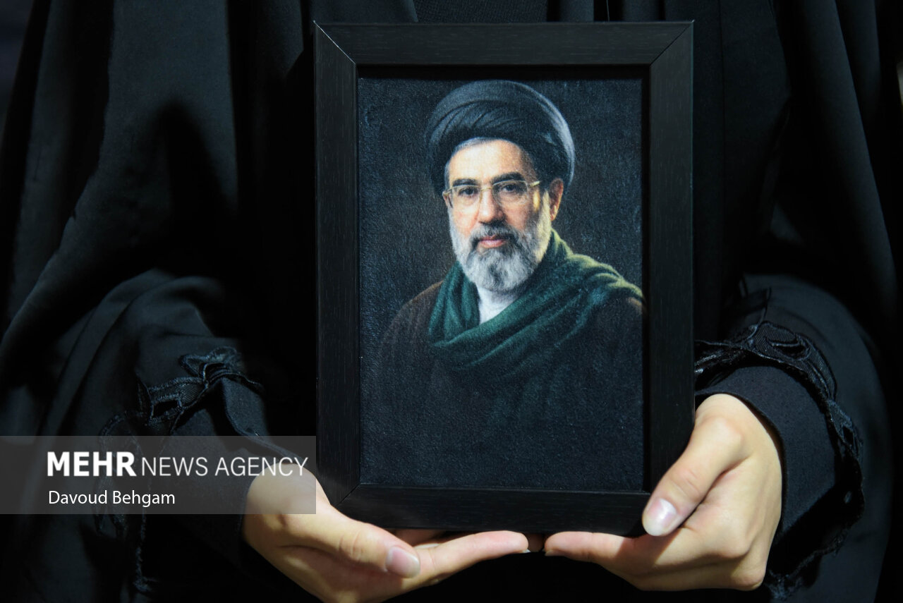 قرچک؛ صد و چهل و هشتمین گردهمایی شبانه شهروندان برگزار شد