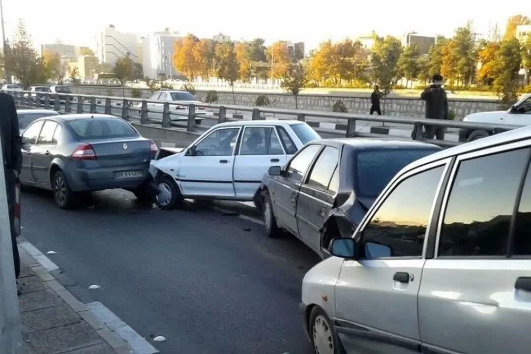 کاهش ۴۸ درصدی تصادفات درون‌شهری کرمان در تیرماه؛ سهم بالای جوانان در آمار جانباختگان