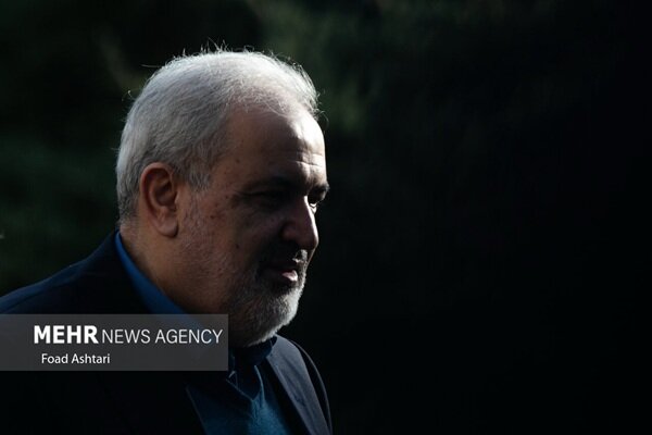 افزایش ۱۰۰ مگاواتی ظرفیت نیروگاه‌های خورشیدی در هفته جاری / وزارت نیرو: توسعه انرژی‌های تجدیدپذیر شتاب گرفت
