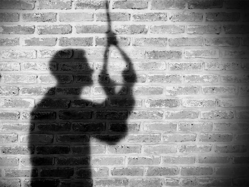 نجات جوان کیاشهری از مرگ حتمی با مداخله به موقع پلیس