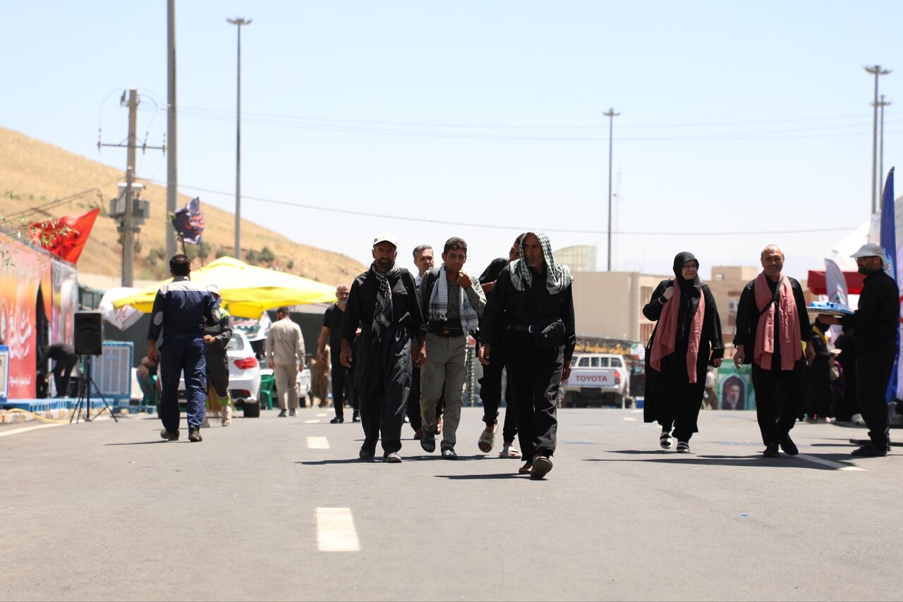 رشد ۴ درصدی تردد زائران اربعین از مرز تمرچین؛ آماده‌باش کامل ناوگان حمل‌ونقل برای موج بازگشت
