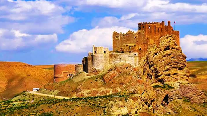 ثبت جهانی قلعه الموت در یونسکو؛ ایران و کره جنوبی همکاری‌های گردشگری را گسترش می‌دهند