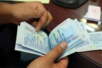 افول تاریخی قدرت خرید ایرانیان؛ از ۷ گرم طلا تا نیم‌گرم در ۱۵ سال