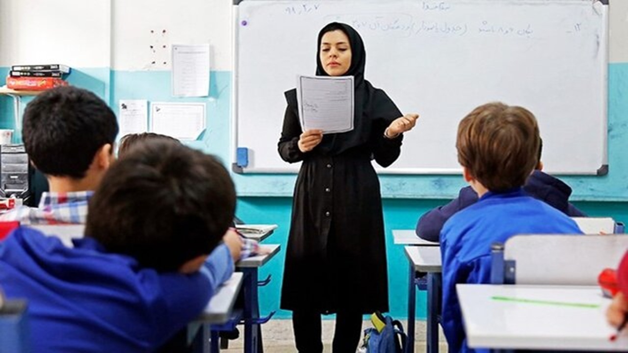 تأکید معاون وزیر آموزش و پرورش: بیمه معلمان مدارس غیردولتی با جدیت پیگیری می‌شود