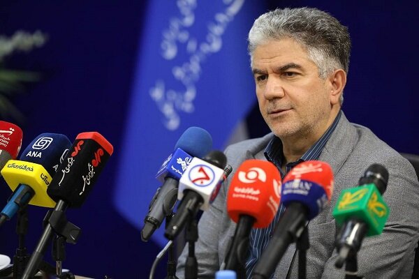 معاون درمان وزارت بهداشت: برخورد قاطع با فعالیت‌های بدون مجوز در حوزه پزشکی