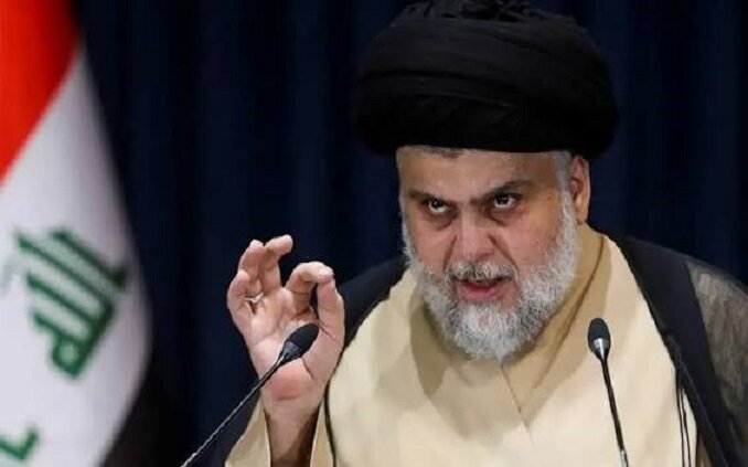بیانیه مقتدا صدر در پی حملات هوایی آمریکا و عربستان به عراق؛ حملات محکوم اما ریاض «برادر» خوانده شد