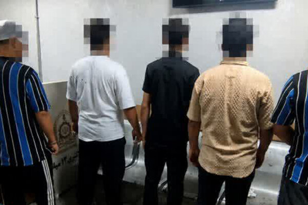 متلاشی شدن باند ۳ نفره سارقان قطعات خودرو در مرند با ۲۵ فقره سرقت