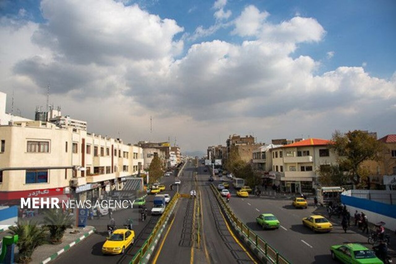 هوای تهران همچنان «قابل قبول» است؛ شاخص روی عدد ۸۹ ایستاد