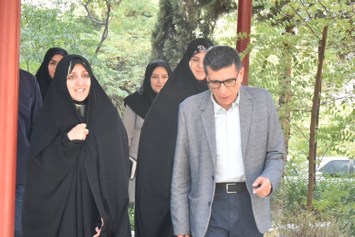 بازدید سرزده معاون رئیس‌جمهور از سازمان انتقال خون در روز ملی اهدای خون