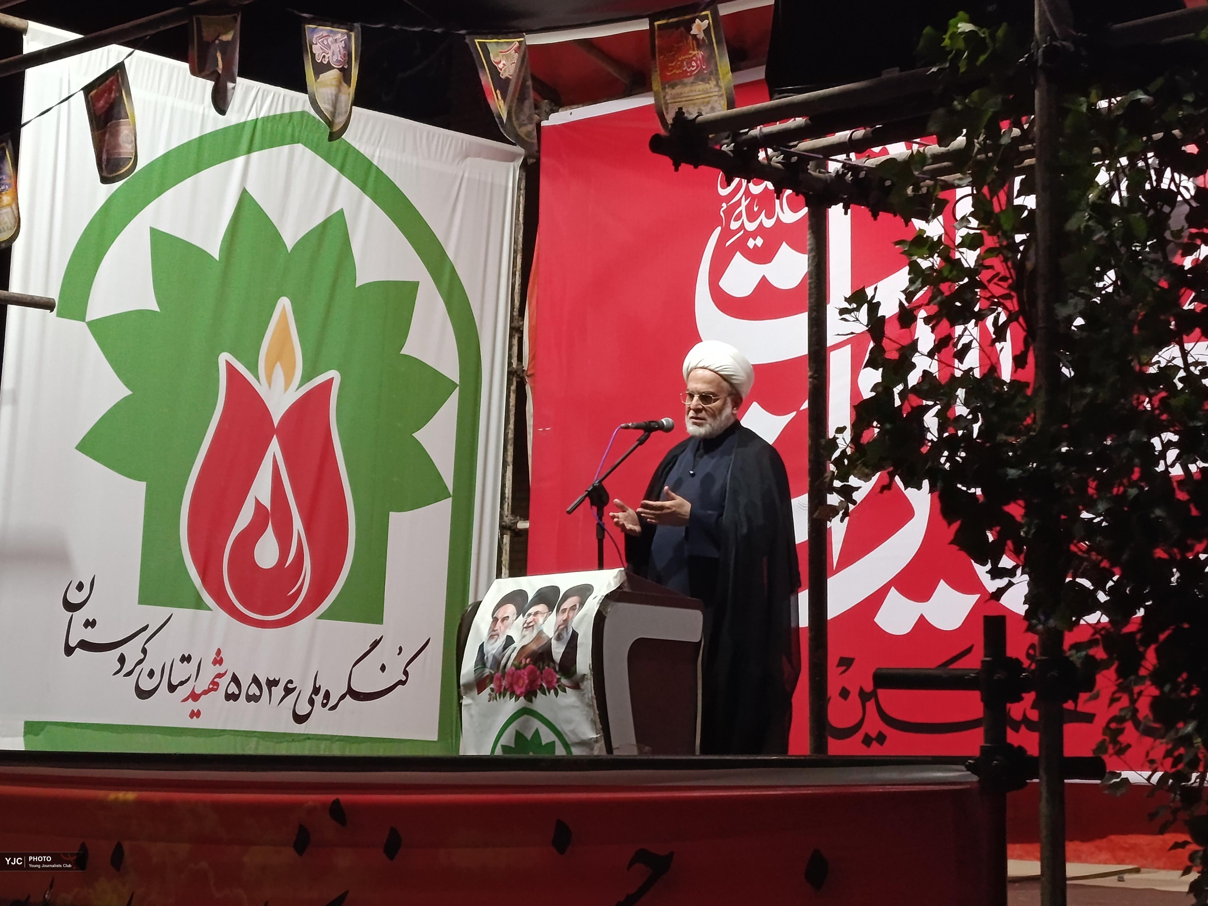 نماینده ولی‌فقیه در کردستان: ایمان ملت، پشتوانه شکست‌ناپذیر در برابر تهدیدهای دشمن است