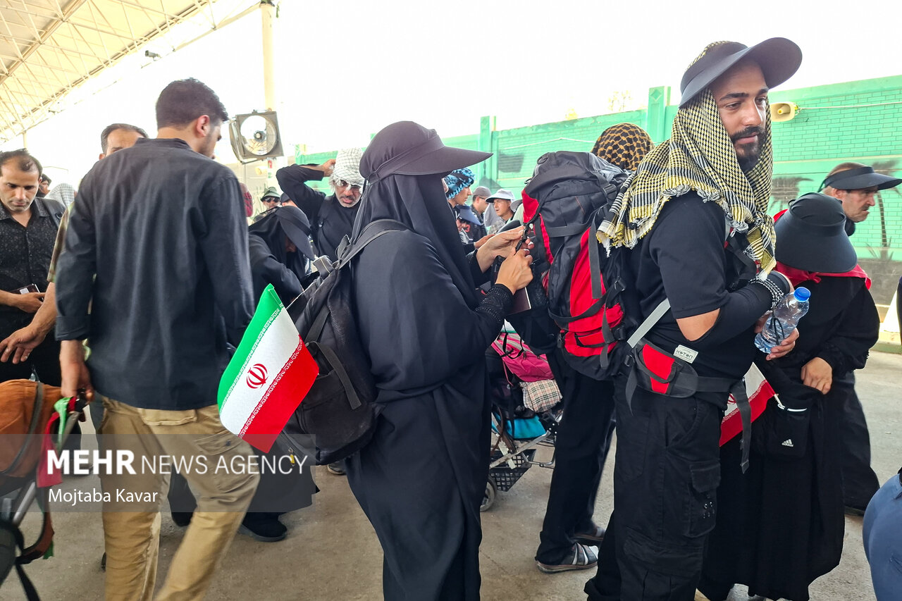 آمار تازه پلیس راهور از موج بازگشت زائران اربعین؛ ۴۶ درصد ترددها از مرز مهران