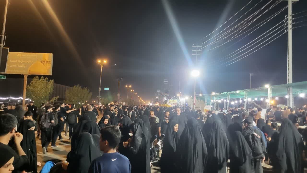 موکب شهید بلباسی؛ میزبان زائران اربعین در مسیر نجف تا کربلا