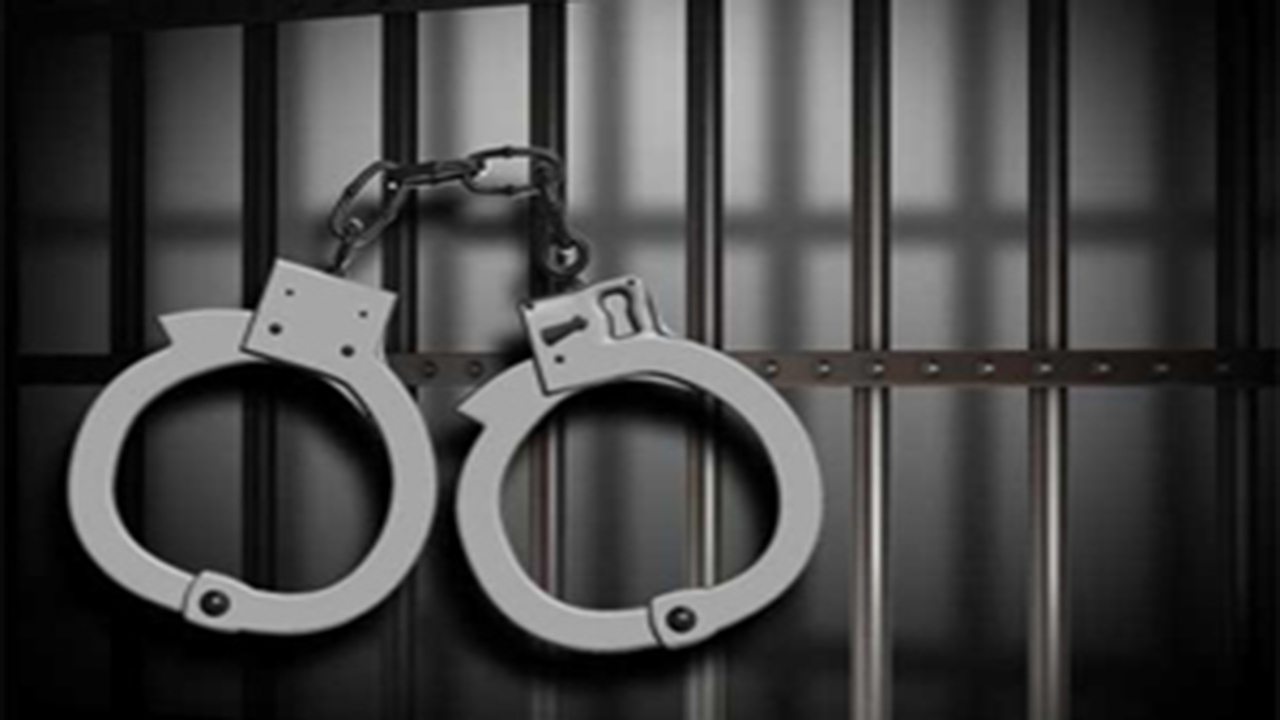 کشف کالای قاچاق و سوخت بدون مجوز به ارزش ده‌ها میلیارد ریال در چهار شهرستان فارس