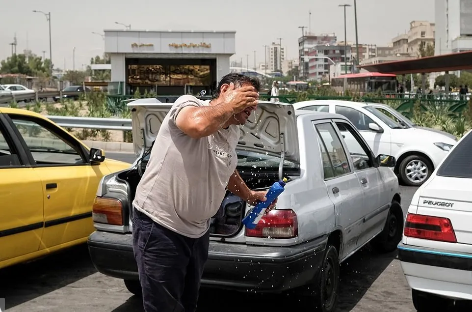 افزایش تدریجی دمای تهران تا ۳۷ درجه؛ احتمال رگبار پراکنده در نیمه شمالی