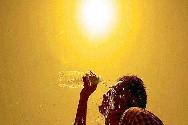 گرمای سوزان فارس تا پایان هفته ادامه دارد؛ دهرم با ۵۱ درجه داغ‌ترین نقطه استان شد