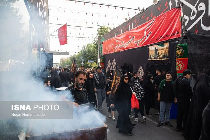 راه‌پیمایی جاماندگان اربعین در تهران؛ حضور بیش از ۲.۸ میلیون دلداده حسینی در مسیر حرم عبدالعظیم