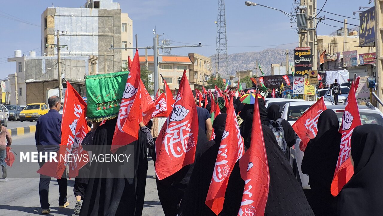 جاماندگان اربعین در شاهرود و بسطام؛ هم‌پای زائران کربلا در کویر سمنان
