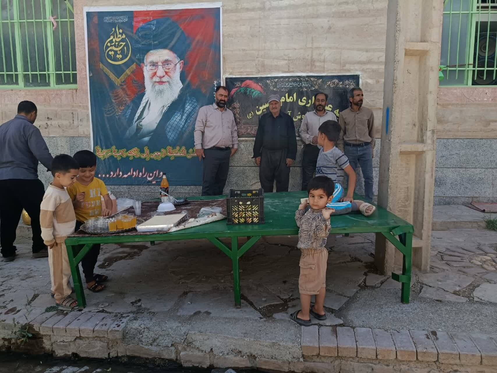 حضور کودکان در ایستگاه صلواتی توآباد