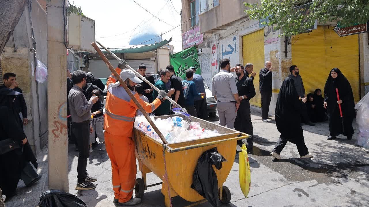 آماده‌باش کامل شهرداری شهرکرد در مسیر عزاداری سوگواران