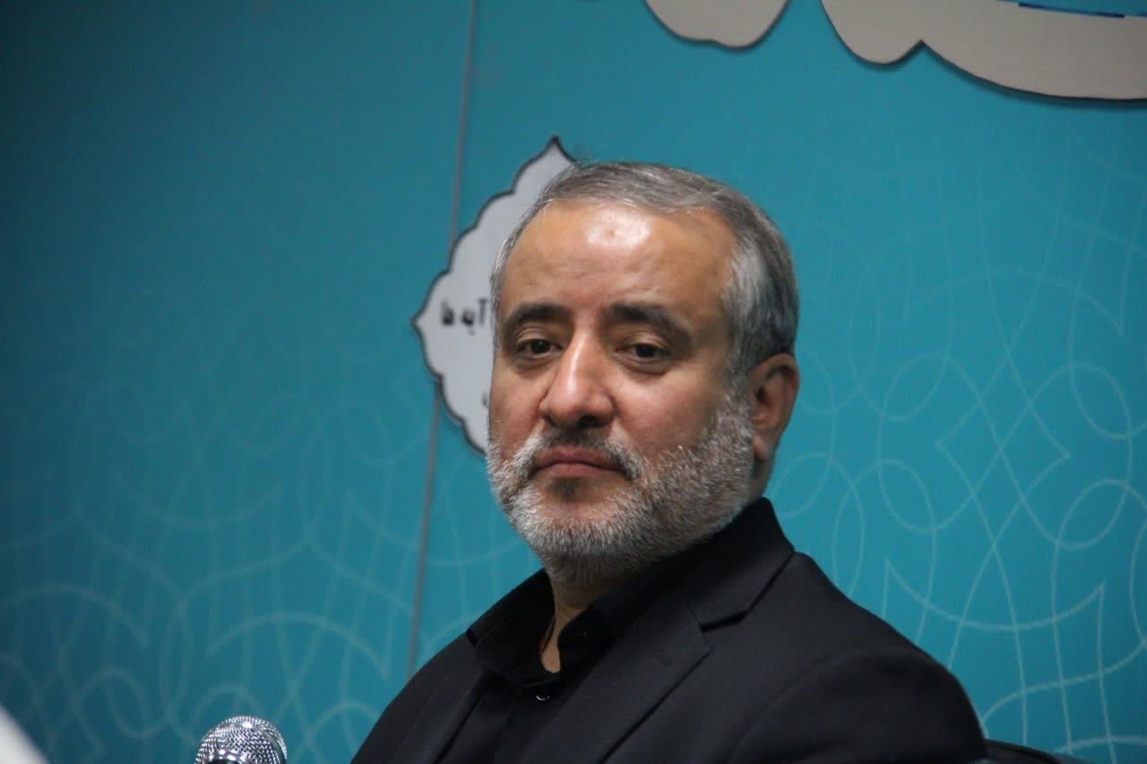 هاشمی: پیوند قلبی با امام حسین(ع) انسان را به کاروان اربعین متصل می‌کند