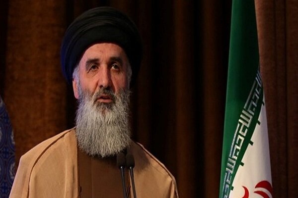 آقاجانپور: نیروهای مسلح در برابر زیاده‌خواهی آمریکا و نظام سلطه کوتاه نمی‌آیند
