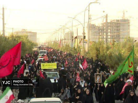 خدمت‌رسانی مواکب به عزاداران در مسیر اربعین قم