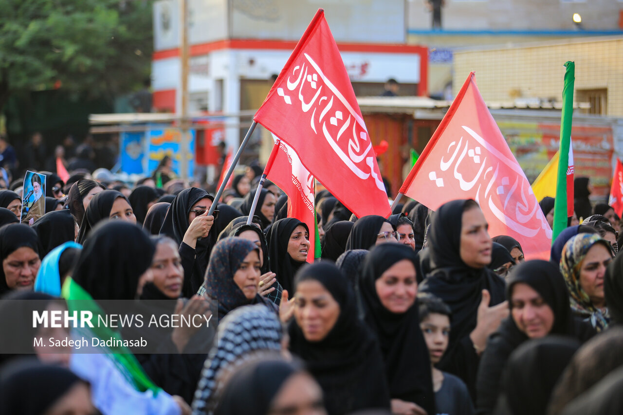 جاماندگان اربعین در شیروان به یاد کربلا راهپیمایی کردند