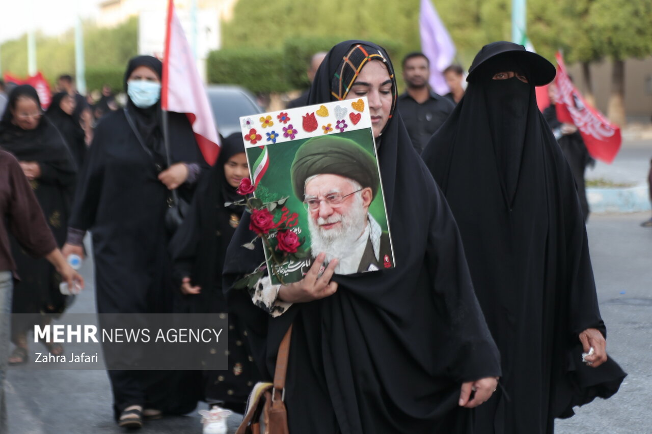 آئین نمادین جاماندگان اربعین در زنجان برگزار شد