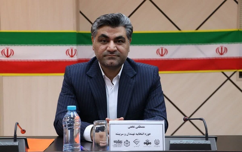 هشدار عضو کمیسیون انرژی مجلس درباره اتصال کارت سوخت به کارت بانکی: راه‌حل ناترازی نیست و ریسک امنیتی دارد