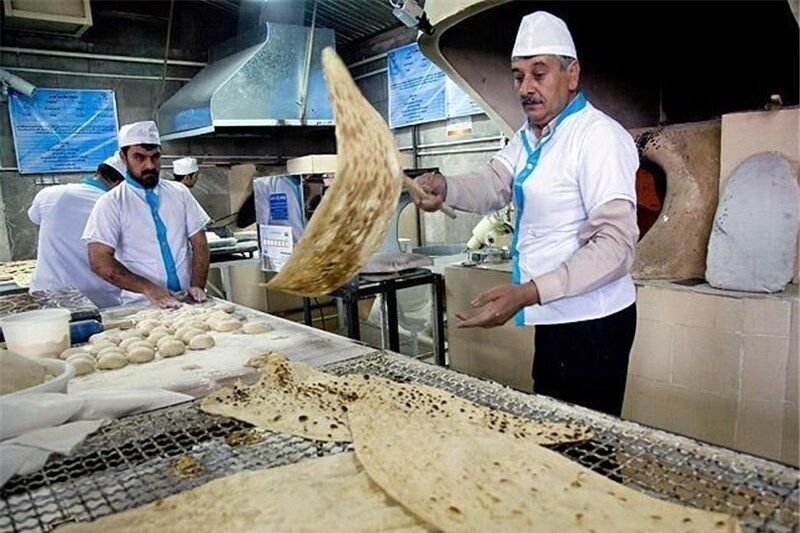 تأمین آرد نانوایی‌ها بدون چالش است؛ واردات ۴ میلیون تن گندم در دستور کار