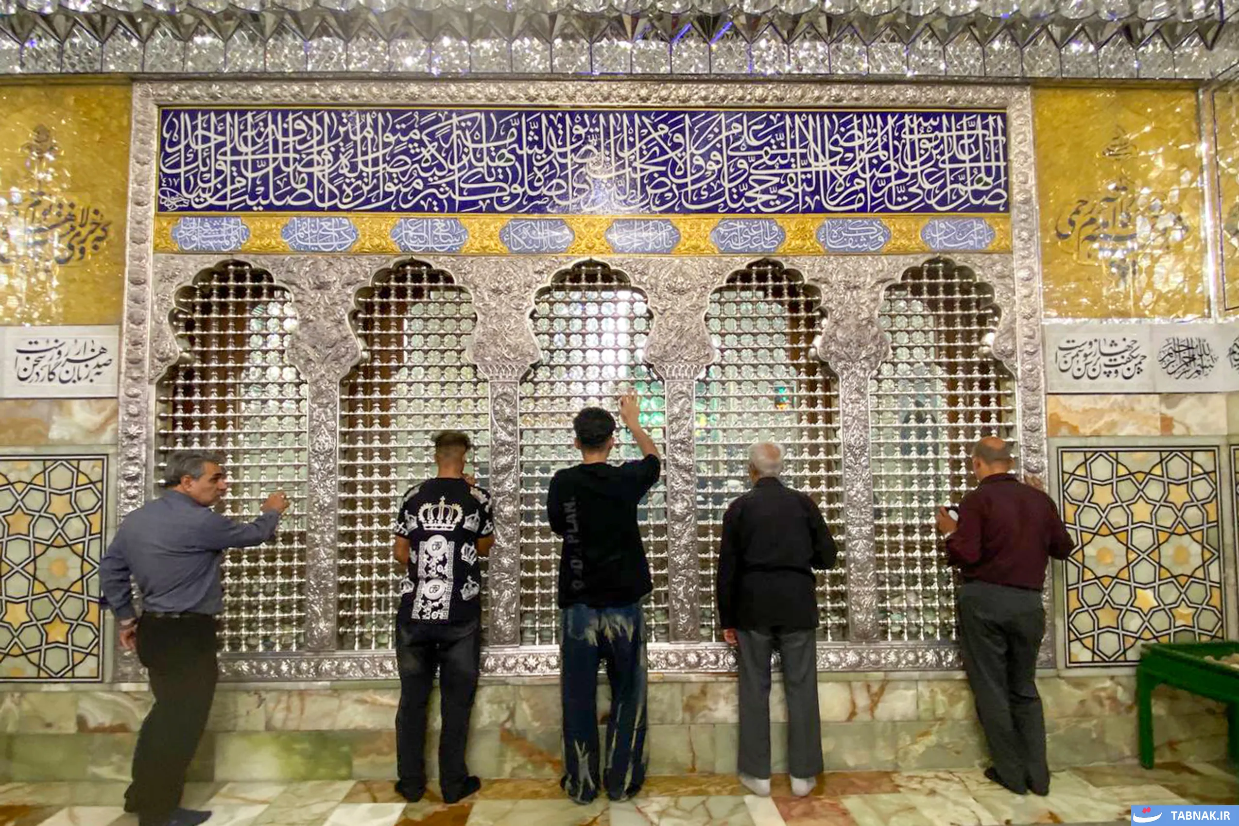 حرم رضوی در سوگ پایان صفر؛ آماده‌سازی بارگاه امام رئوف برای آیین‌های عزاداری