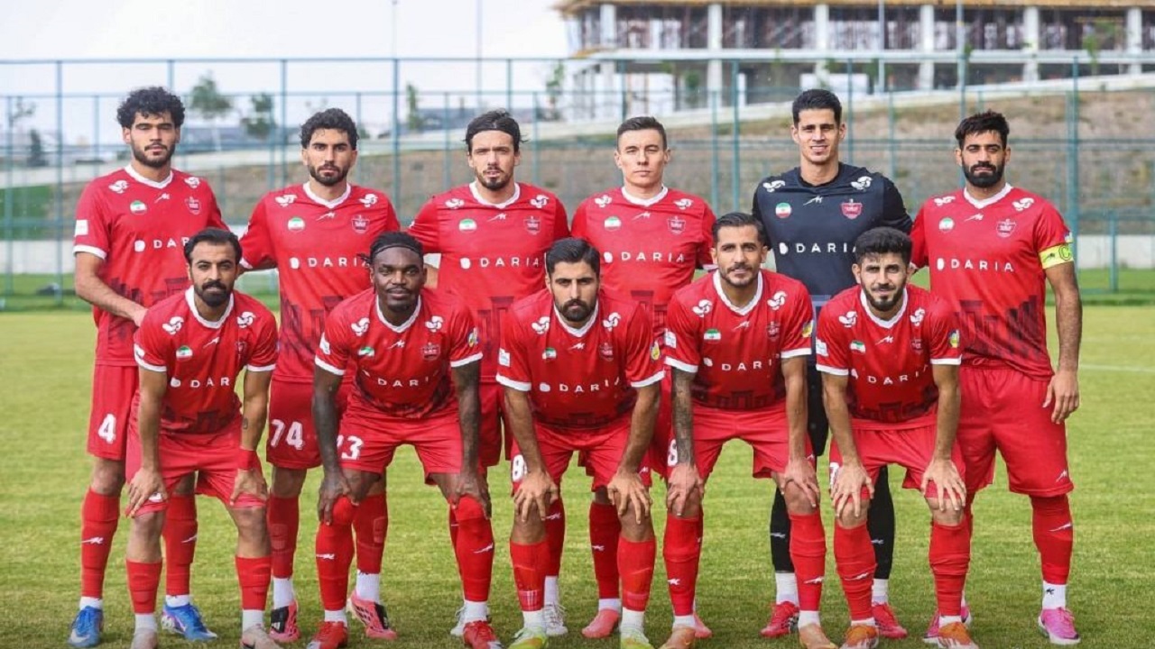پیراهن‌های خاطره‌انگیز پرسپولیس به صاحبان جدید رسید؛ عمری با ۷، محبی با ۱۰ و علی‌پور با ۹