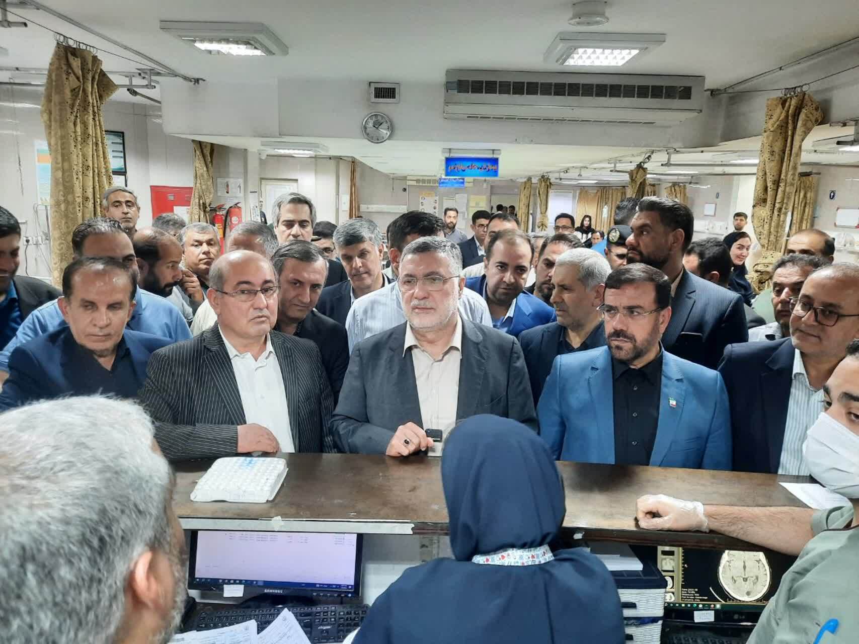 توسعه زیرساخت‌های درمانی شرق فارس در دستور کار؛ بازدید میدانی وزیر بهداشت از بیمارستان ولیعصر کازرون