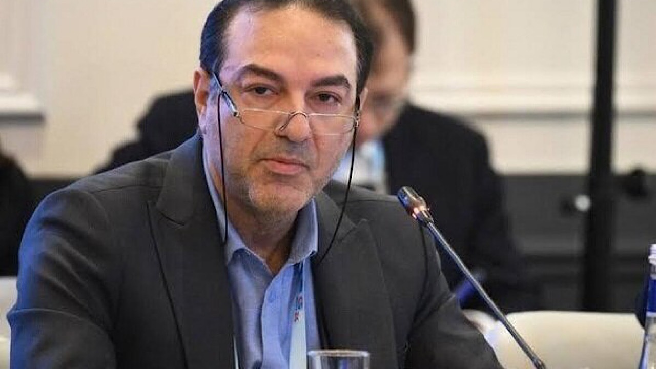 معاون بهداشت: منابع مالی پزشک خانواده تأمین است؛ نظام ارجاع هزینه‌های سلامت را کاهش می‌دهد