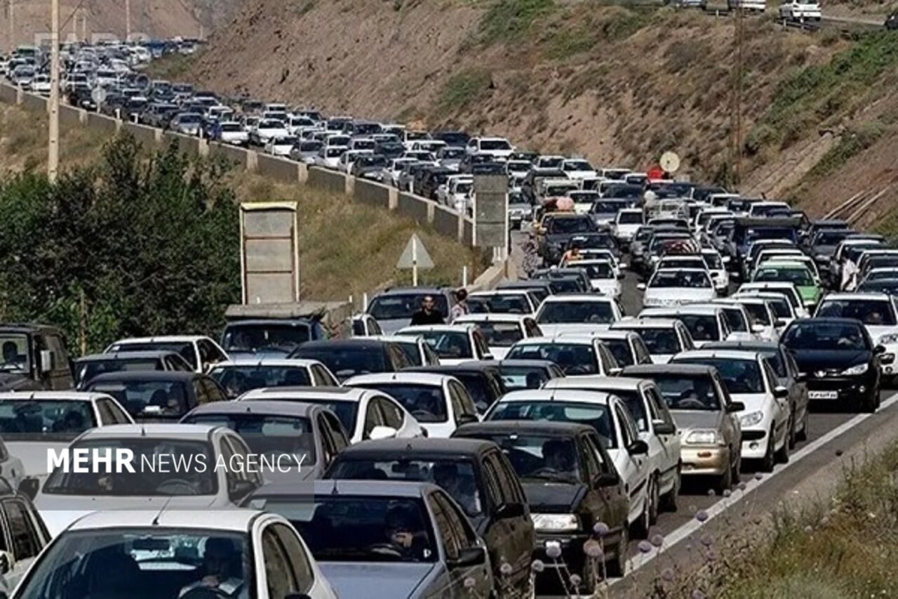 گره ترافیکی در محور چالوس؛ مسیر جنوب به شمال سنگین شد